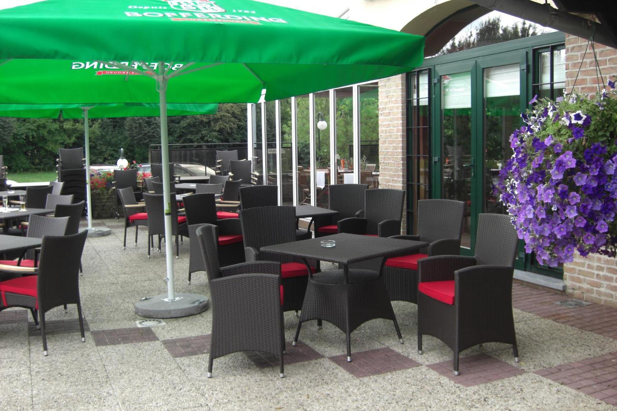 Threeland Hotel Pétange Exterior foto