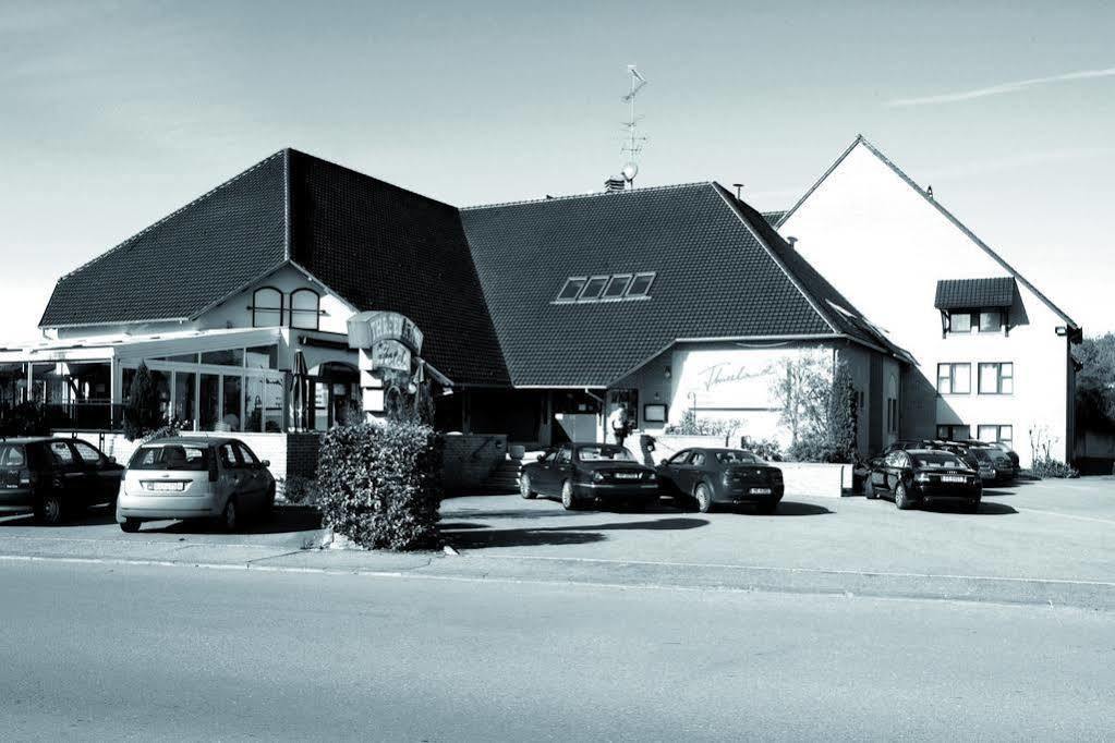 Threeland Hotel Pétange Exterior foto